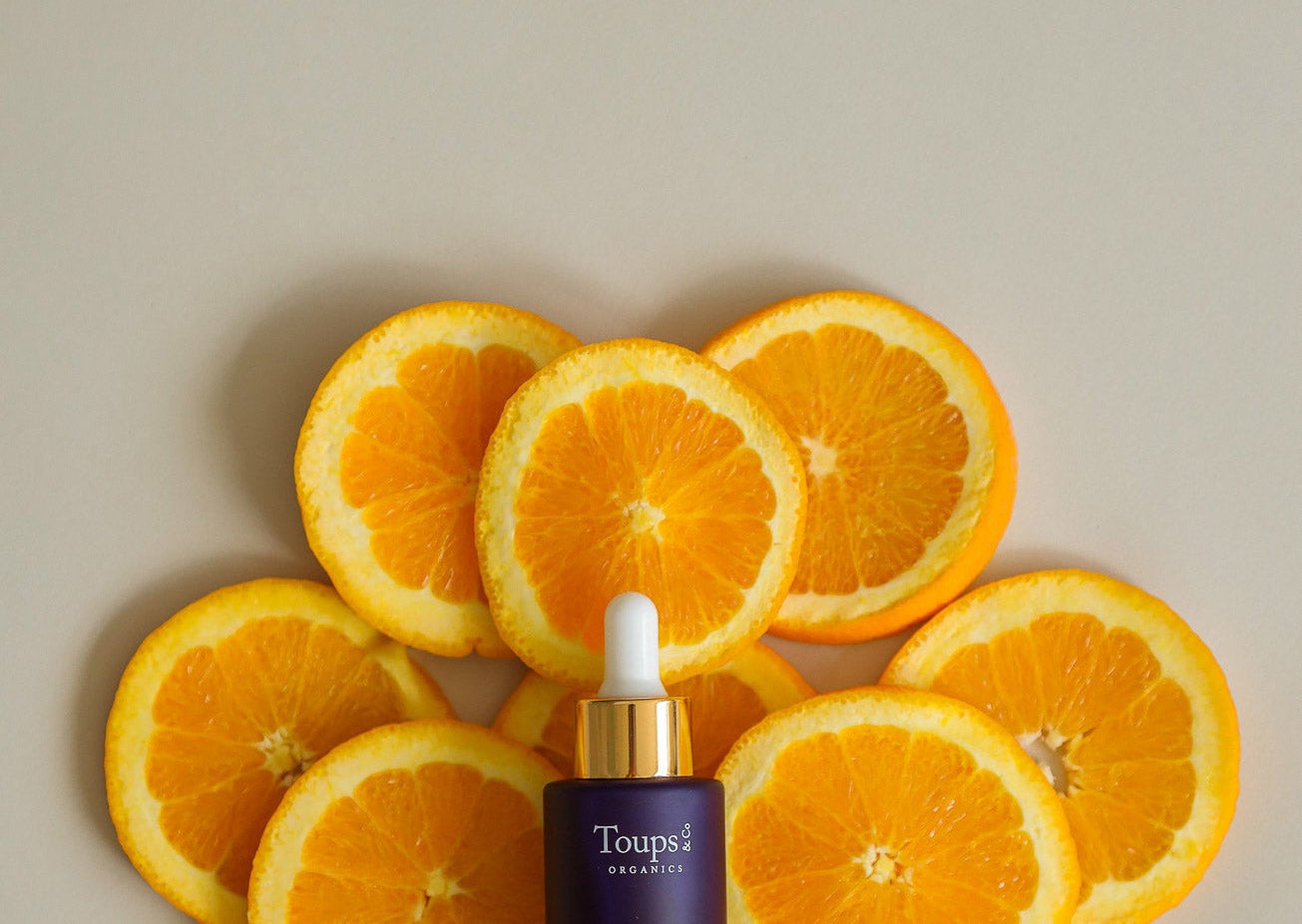 Why Antioxidants Are the Powerhouse Behind Our Vitamin C Serum